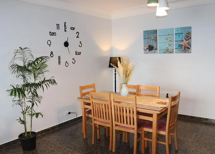 Nour 1 Sea View Apartment